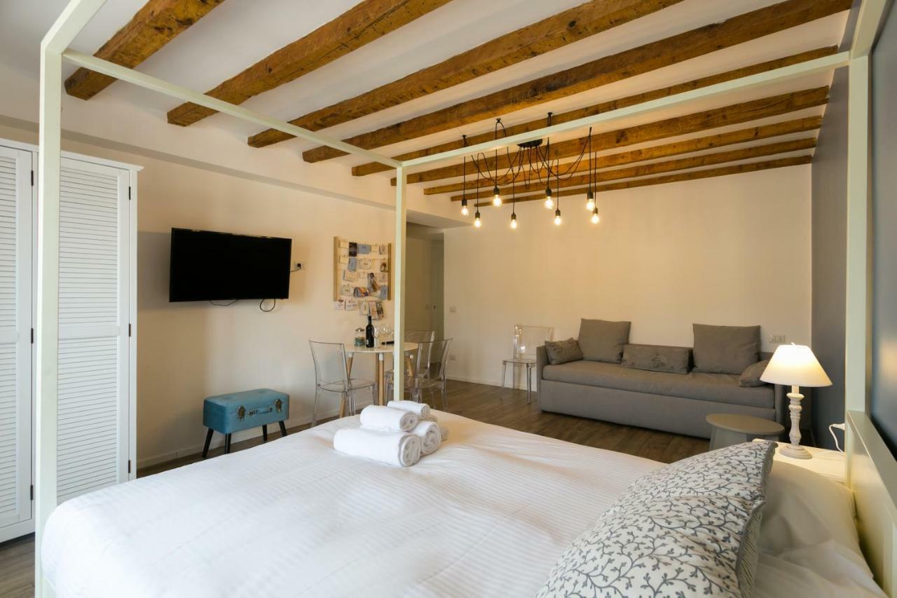 Milano Apartments Porta Genova Luaran gambar