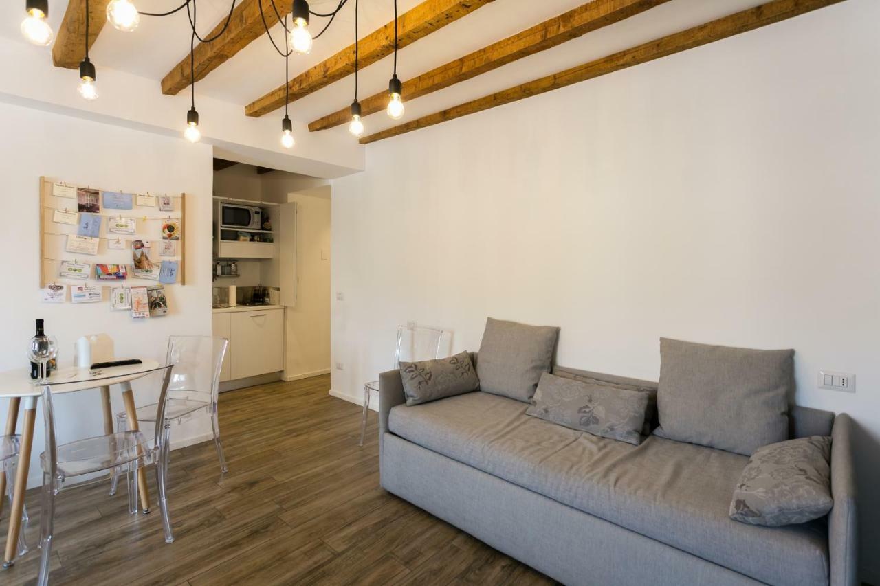 Milano Apartments Porta Genova Luaran gambar